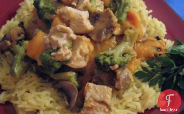 Broccoli și caserolă de pui