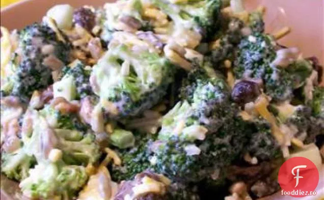 Salată De Broccoli