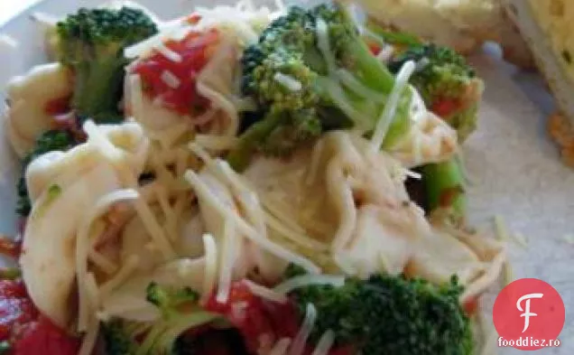 Broccoli Și Tortellini