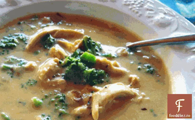 Supă De Brânză De Broccoli De Pui Foarte Brânză