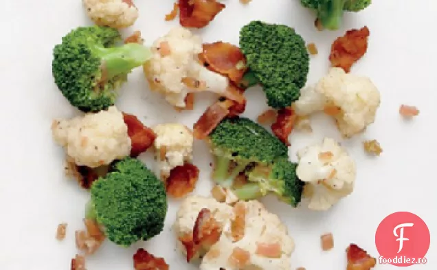 Broccoli și conopidă cu vinetă de slănină