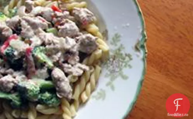 Paste Cu Cârnați-Broccoli