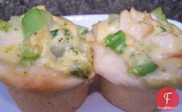 Pui-N-Broccoli Pot Pies