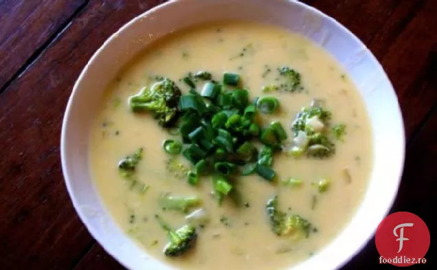 Supă De Broccoli Cheddar
