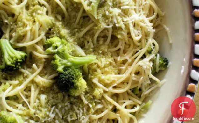 Spaghete Cu Broccoli
