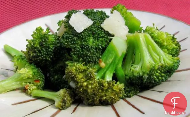 Salată De Broccoli