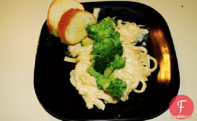 Pui Congelator Broccoli Fettuccini