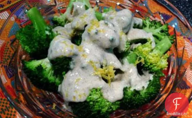 Broccoli Cu Iaurt Condimentat Indian