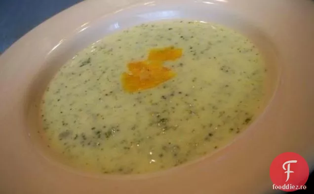 Supă de Broccoli și brânză