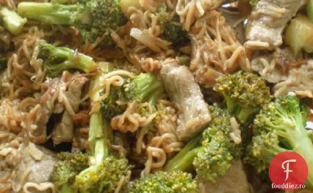 Carne De Vită-Broccoli Lo Mein