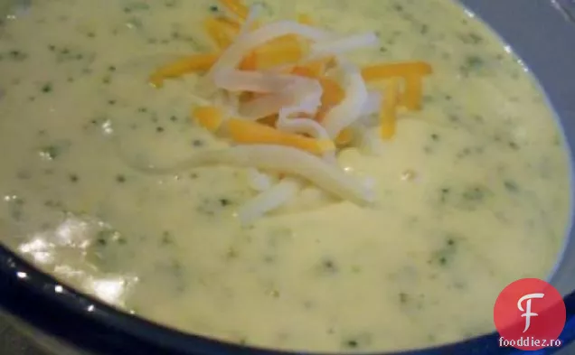 Supă De Broccoli Cheddar