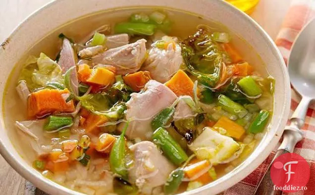 Supă de curcan de a doua zi cu piure de cartofi Polpetti