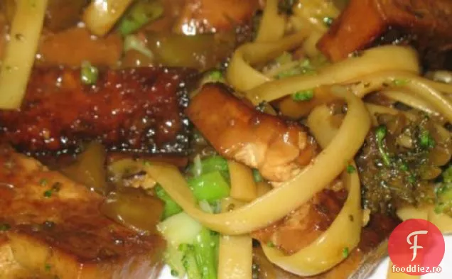 Tăiței asiatici și Broccoli