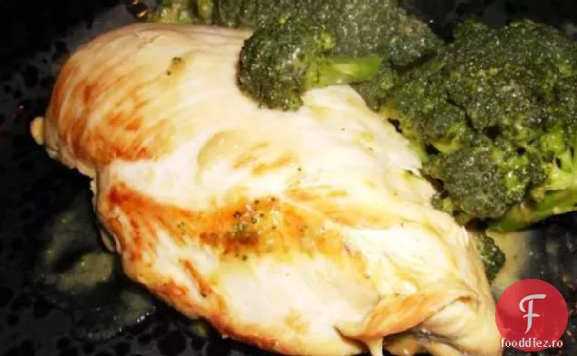 Piept De Pui Cu Broccoli Și Brânză
