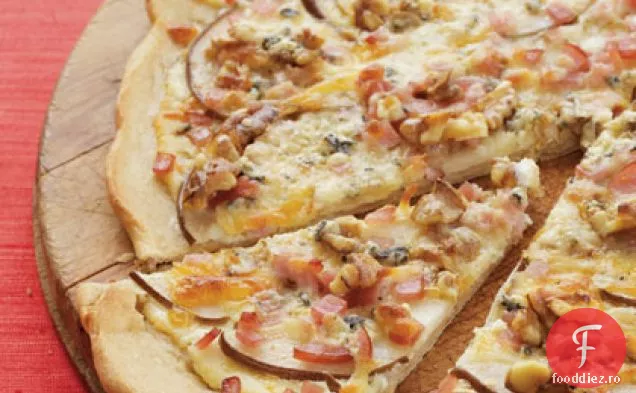 Pizza cu Bacon, pere și Gorgonzola
