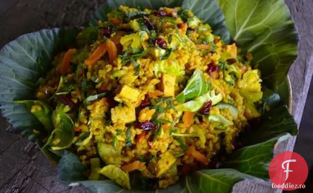 Salată De Orez Brun Curry