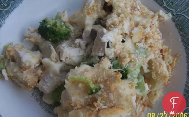Broccoli și caserolă de pui