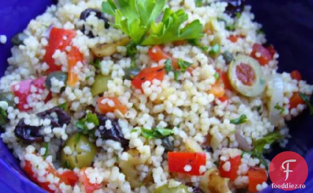 Salată ciudată, dar minunată de cuscus