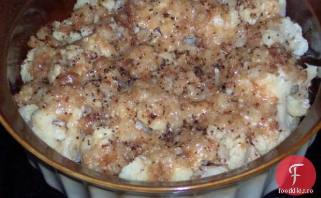 Conopidă De Rozmarin Învelită În Folie La Grătar