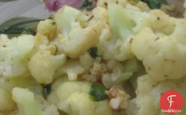 Conopida Cajun a lui Prudhomme în sos de usturoi