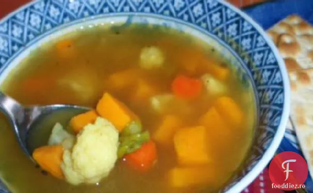 Supă De Curry De Conopidă Și Cartofi Dulci