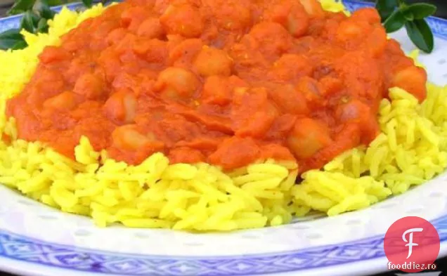 Curry de năut (stil Indian) peste orez Basmati