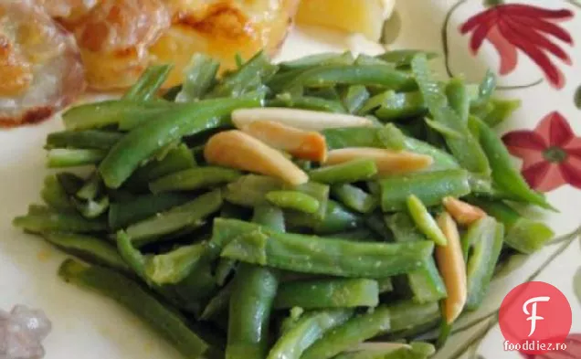 Fasole Verde Algeriană Cu Migdale