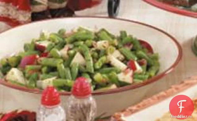 Fasole Verde Cu Măr-Slănină