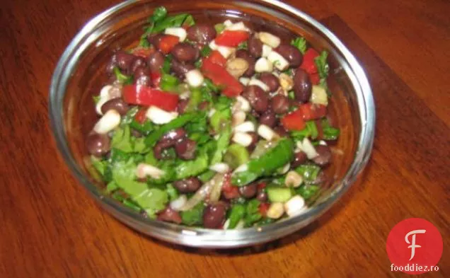 Salsa de porumb și fasole neagră (fără roșii)