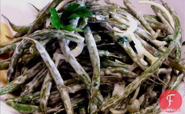 Salată De Pui La Grătar În Stil Asiatic