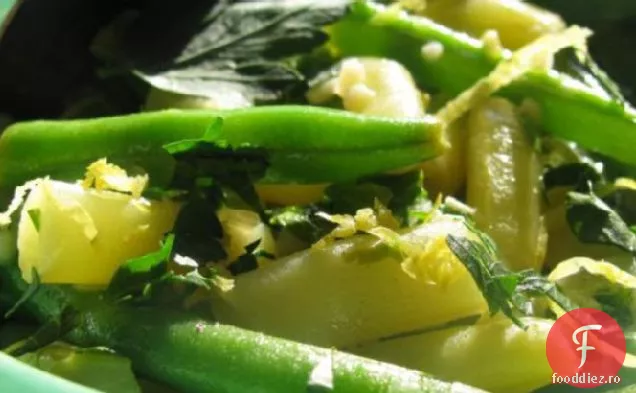 Salată De Coarde De Usturoi / Fasole Verde