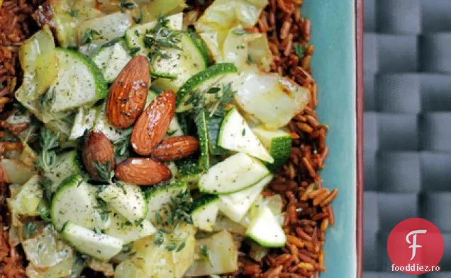 Orez Roșu Camargue Cu Varză Și Dovlecei