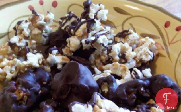 Ciocolata Acoperite Popcorn (Boy Scouts Copycat) Caramel Porumb