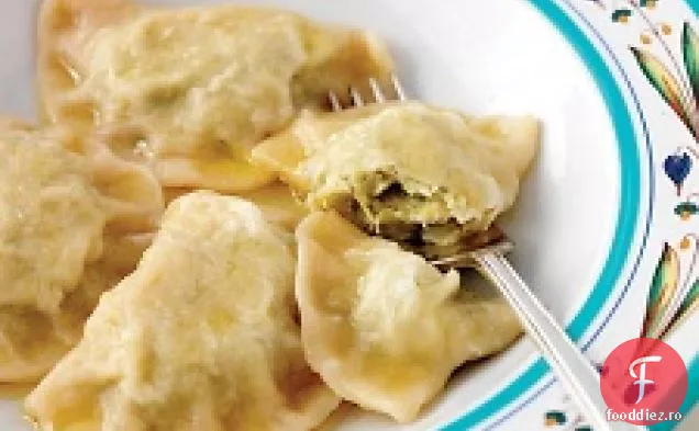 Pierogi Cu Umplutură De Varză Și Unt Clarificat