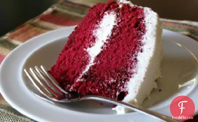 Tort De Catifea Roșie Waldorf-Astoria