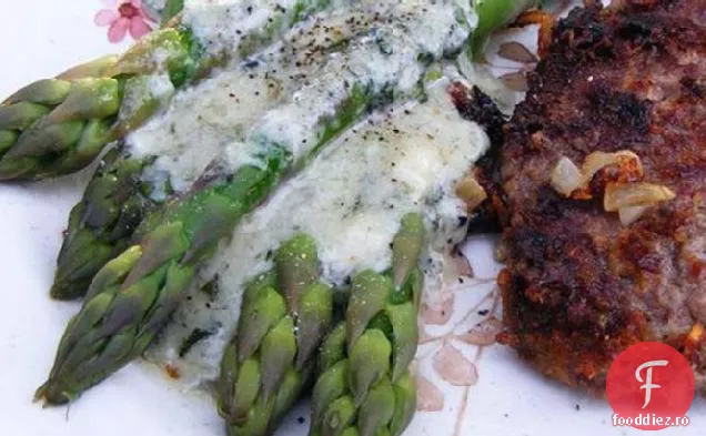 Sparanghel Cu Gorgonzola