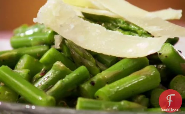 Salată De Sparanghel Tocată