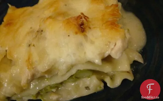 Creme d ' Argenteuil Au Crabe (supă de sparanghel cu Crab -- Franța)