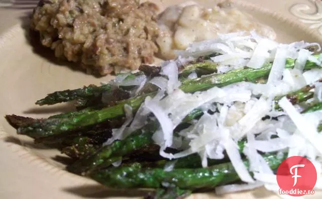 Sparanghel și Frittata de ciuperci