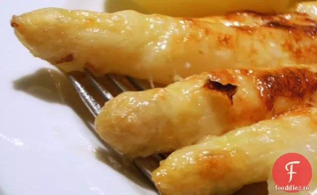 Cremă de supă de sparanghel