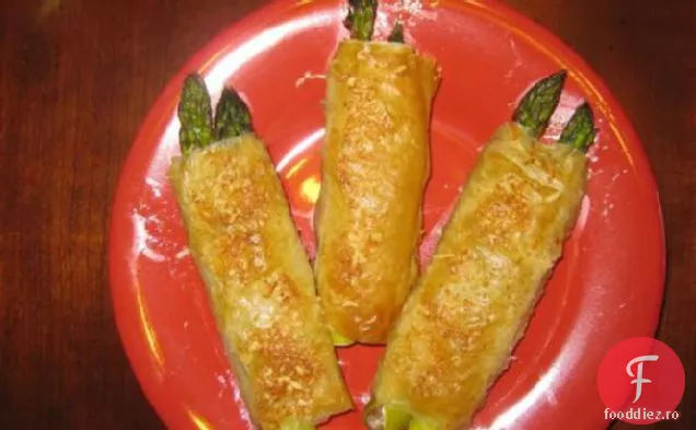 Phyllo Înfășurat Sparanghel