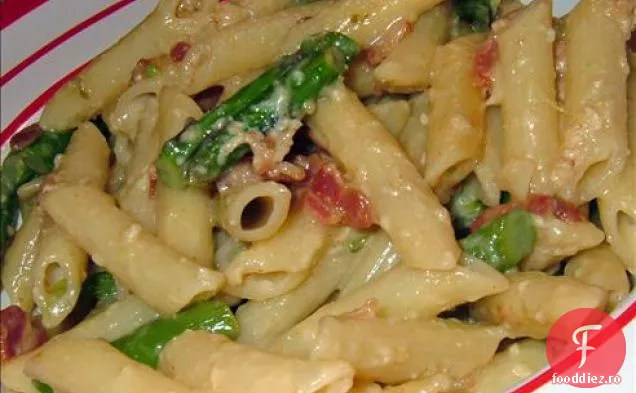 15 Minute Se Amestecă Pui Prăjit Și Sparanghel