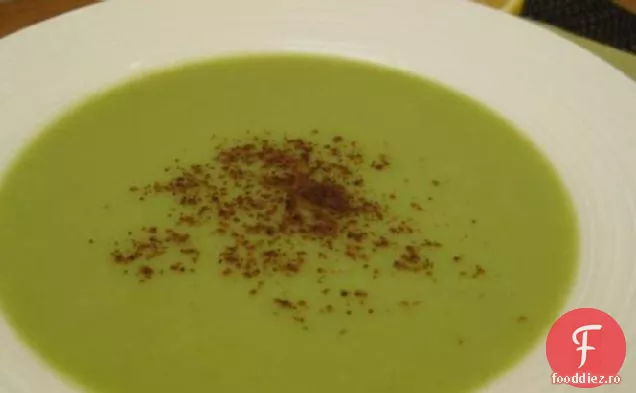 Supă Vegană De Sparanghel Cu Lămâie