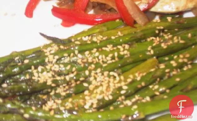 Sparanghel mean Chef cu unt de portocale-Susan