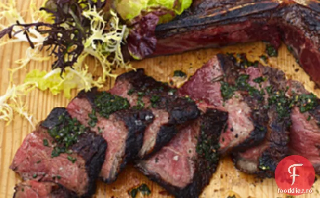 Rib-Eye, T-Bone și fripturi de bandă tăiate peste un Inch