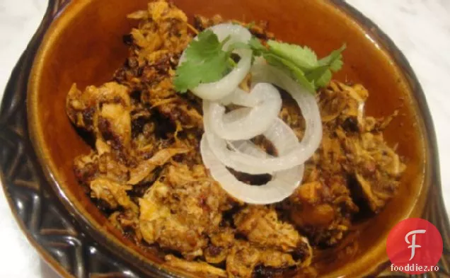 Gătiți cartea: carne de porc prăjită lent în stil Yucatan