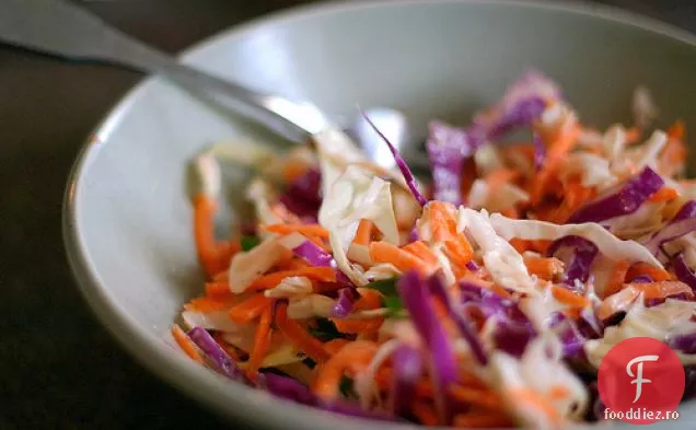 Nu salata de varză a mamei tale