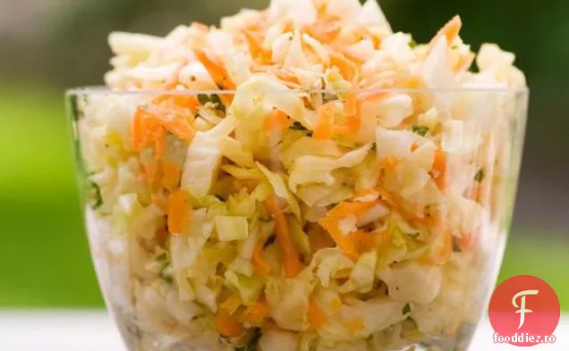 Salată De Varză Dulce Și Acidulată