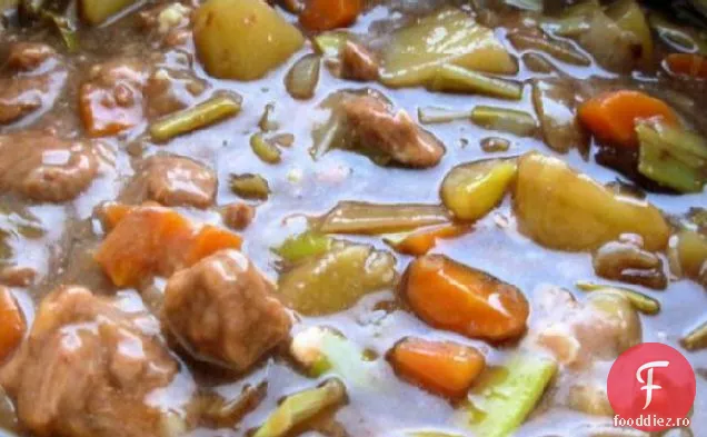 Tocană de vită engleză și găluște
