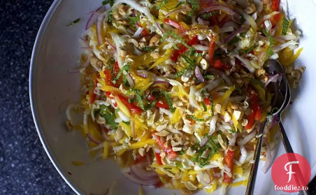 Slaw De Mango Cu Caju Și Mentă